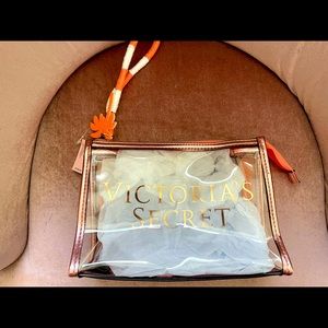 ⭐️B1G1FREE⭐️ Victoria Secret bikini bag 👙☀️